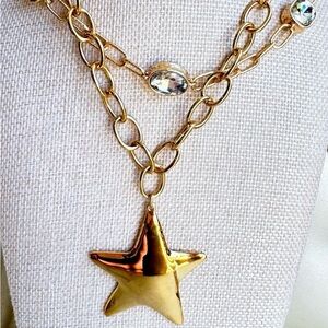 Gold Star Pendant Necklace
